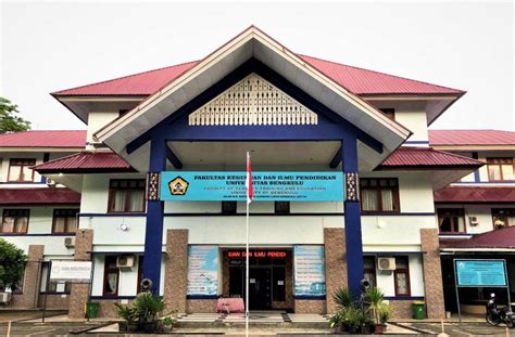 S1 PENDIDIKAN BIOLOGI FKIP UNIVERSITAS BENGKULU