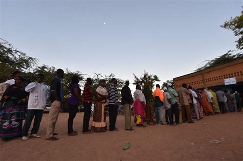 Burkina Faso Danas Nakon Godina Vladavine Jednog Ovjeka Napokon