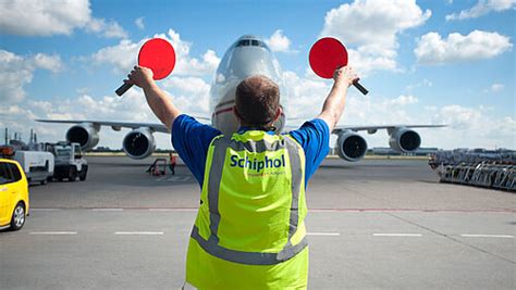 Flughafen Schiphol Treibt Digitalisierung Voran Dvz