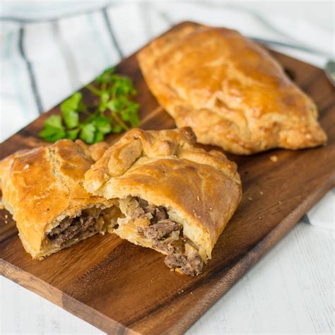 Easy Traditional Cornish Pasty Recipe | Deporecipe.co