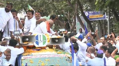 LIVE YSRCP MP Sri YV Subba Reddy Press Meet From Party Office In