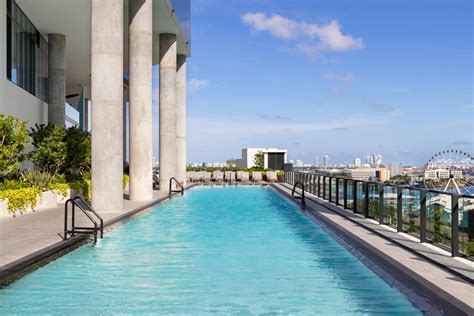 8 Amazing Rooftop Pools In Miami That Should Be On Your Radar This Summer