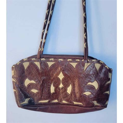 Leathers in Leather made in Paraguay women's western. - Gem