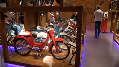 Muzeum Motorower W Moped Retro W Kasinie Wielkiej Youtube