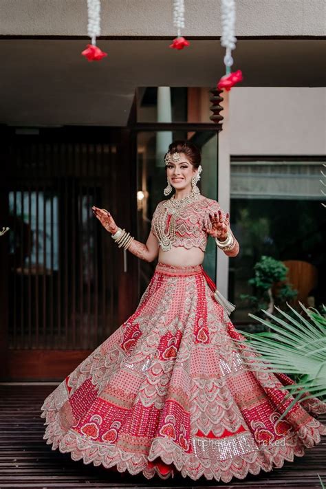 The Most Gorgeous Anamika Khanna Lehengas We Spotted On Real Brides