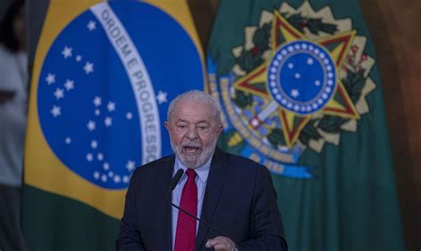 Lula Farm Cia Popular Foi Ironizado Mas Volta Mais For A Jornal