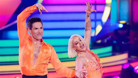 Lets Dance Star Verletzt Sich In Live Show Bittere Konsequenzen