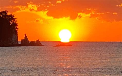 高知県宿毛市の咸陽島公園／だるま夕日のポイントでキャンプができる！