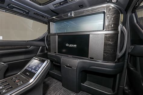 Facts And Figures Lexus Lm 350 Brings First Class Hospitality Into A Vehicle Rm1 148m Autobuzz My