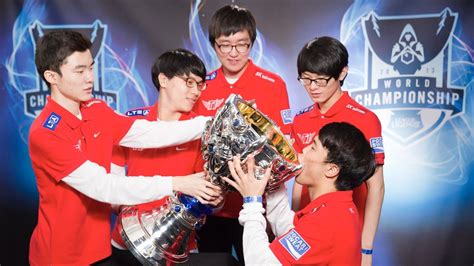 A Legendary Career Fakers Results At Worlds And Msi Nerd Street