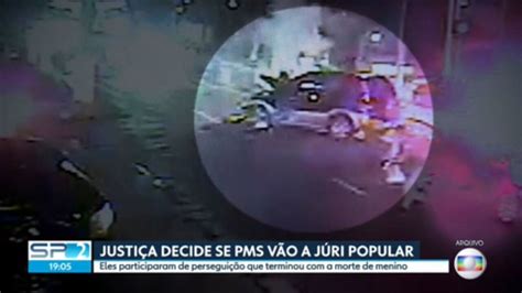 Vídeo Justiça decide se PMs acusados de matar menino de 10 anos vão a