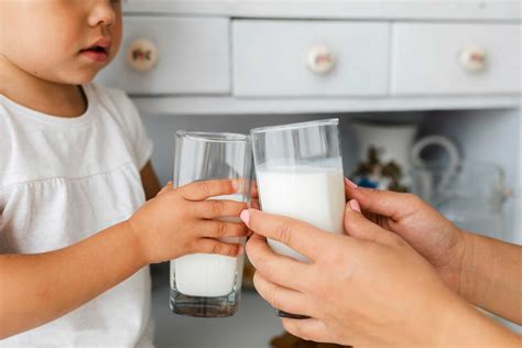 Bunda Wajib Tahu Merk Susu Formula Terbaik Untuk Bayi Favorit Para Ibu