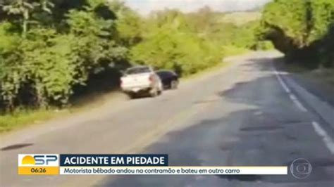 V Deo Motorista B Bado Andou Na Contram O E Bateu Em Outro Carro No