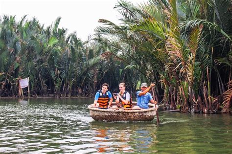 Local Market Bamboo Basket Boat Crabs Fishing Cooking Class Hoi