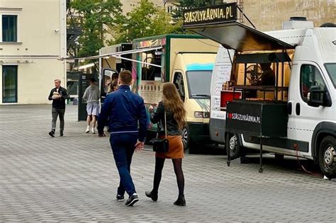 Rusza Wiosenny Zlot Food Truck W W Ec Na Odzian Czekaj Potrawy Z