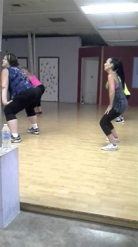 "Salt shaker" Ying Yang Twins, Zumba routine | Zumba routines, Ying ...