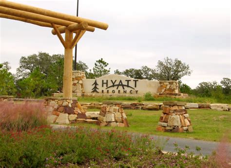 Hyatt Regency Lost Pines Resort and Spa / Information & Pictures - Golf, Swimming, and more ...