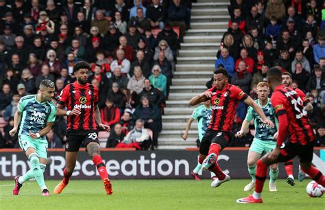 Andreas Pereira anota gol, mas Fulham é derrotado pelo Bournemouth por