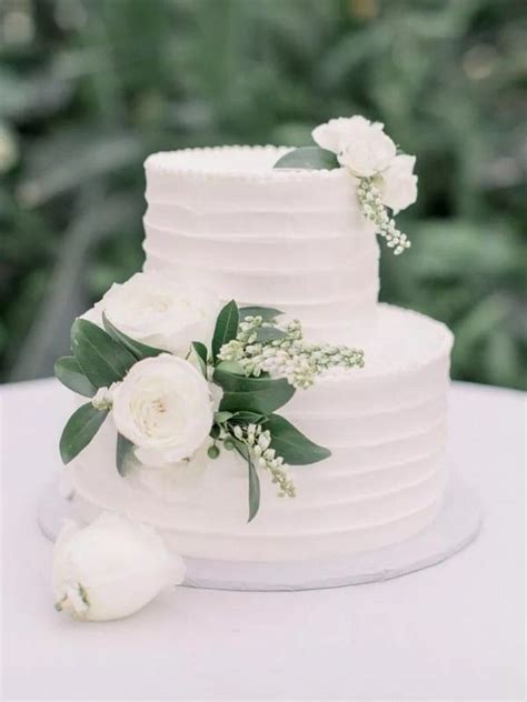 30 Simple Organic Green Wedding Cakes 2024 🍰