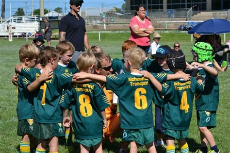 Clermont Junior Bears Rugby League proudly singing the team song in the club's colours of Green ...