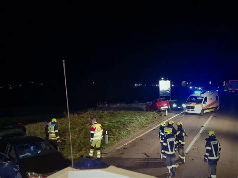 Verkehrsunfall auf der Pustertaler Staatsstraße Drei Personen verletzt