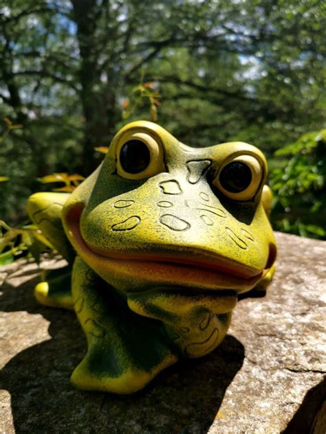 Keramik Frosch mit Übertopf Gartendeko Gartenfigur Zaunfigur