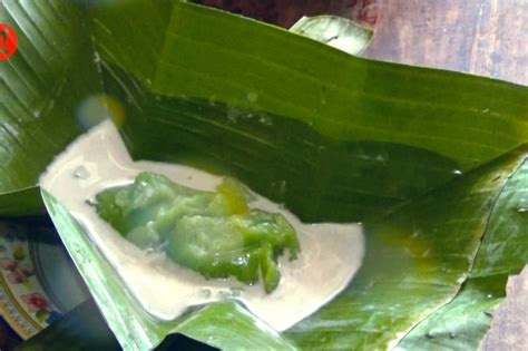 Kue Bongko Palinggam Makanan Tradisional Saat Ramadhan Di Padang