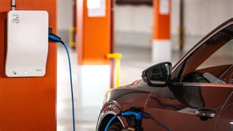 Chargeguru Se Fusiona Con Zeplug