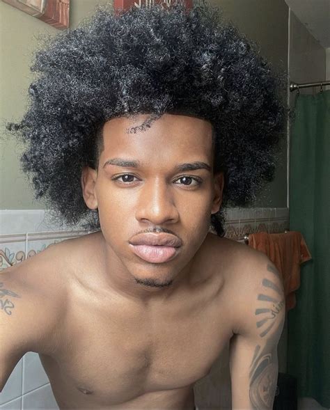 Pin By Shy On Hair In Afro Hairstyles Men Natural Hair Men