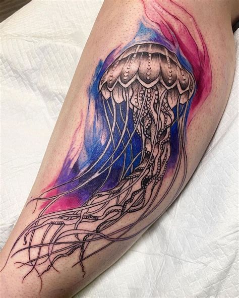 54 Exquisite And Detailed Jellyfish Tattoo Designs To Love - Psycho Tats