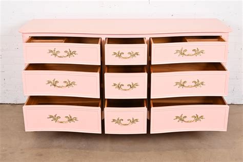 Kindel Furniture French Provincial Louis Xv Pink Lacquered Dresser