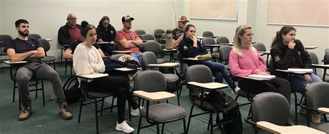 Alunos Do Curso De Agronomia Participam De Palestra Sobre Controle De