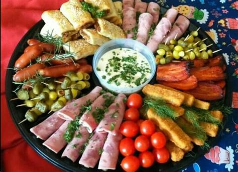 Pin by Maryam Adams on Savoury Platter | Food platters, Food, Ethnic ...