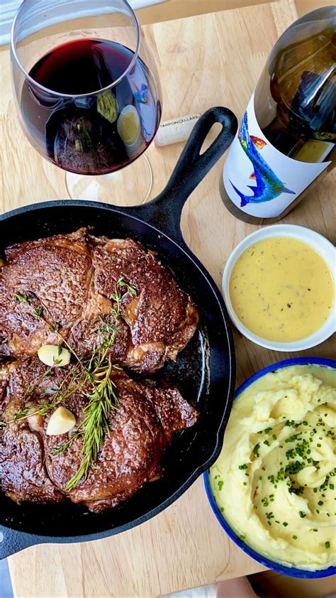 Cast Iron Ribeye With B Arnaise Sauce And Mashed Potatoes Dining By