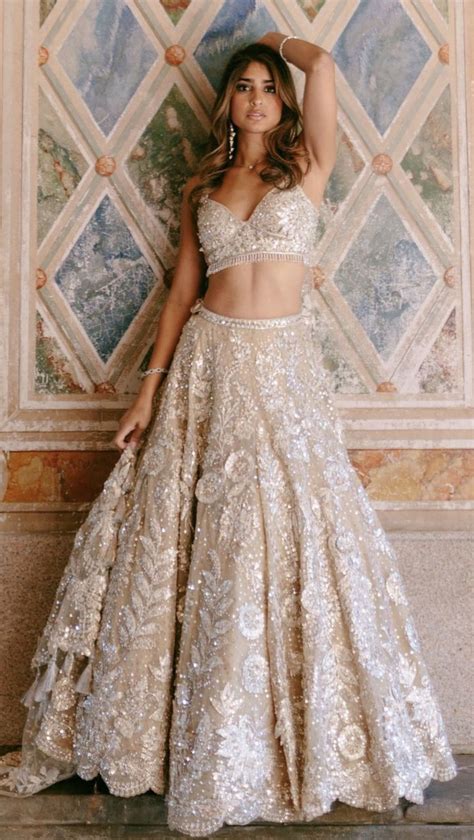 Pin By Syeda Iram On Lehenga In Indian Dress Up Party Wear