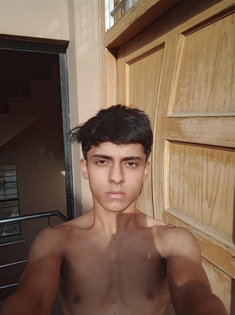 Rate Me M15 R Mewing