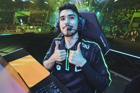 Opini O O Melhor Jogador De Valorant Do Mundo Brasileiro Mais Esports