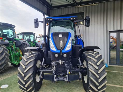 New Holland T Ac