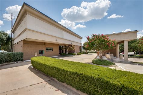 13333 Midway Rd Farmers Branch TX 75244 Bank Property For Lease On