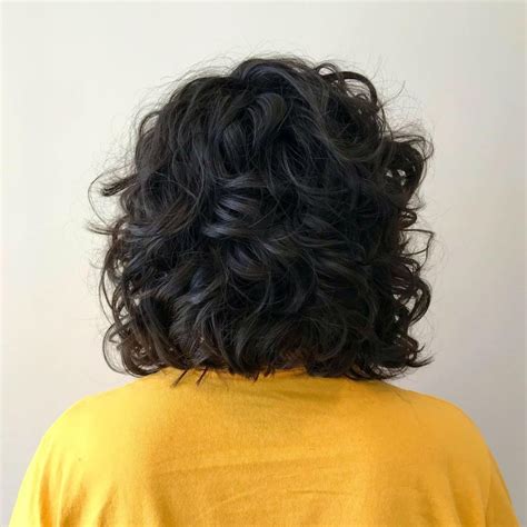 curly haircuts   hair length
