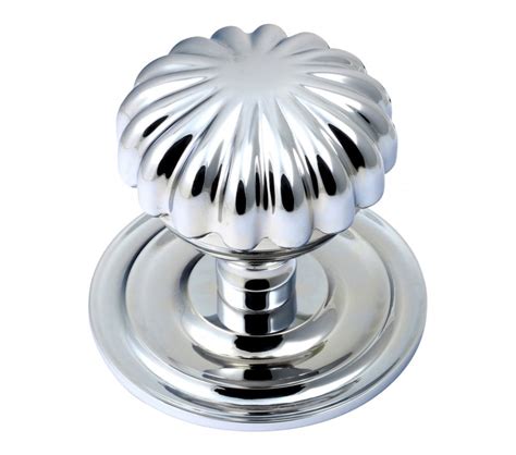 Prima Bc Flower Centre Door Knob Polished Chrome