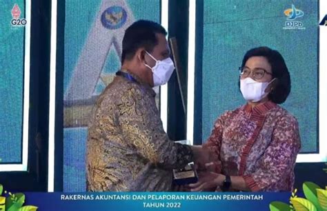 Raih Opini Wtp Kali Berturut Turut Pemprov Kepri Dapat Penghargaan