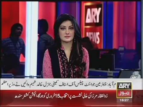 Pakistani Television Captures And Hot Models Sadaf Jabbar Cute In Pink