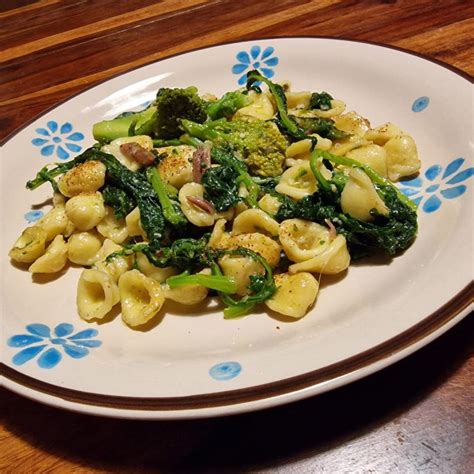 Orecchiette Con Le Cime Di Rapa Un Gran Classico Della Tradizione