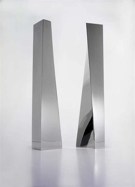 Crevasse Vase Alessi Zaha Hadid Design E Architect