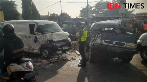 Tabrakan Beruntun Di Depok Orang Terluka