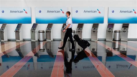 American Airlines to furlough, layoff 19,000 workers in October | Fox ...