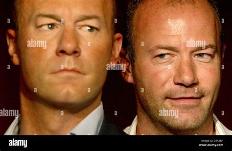 Alan Shearer Wachsfiguren Fotos Und Bildmaterial In Hoher Aufl Sung