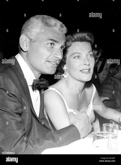 From left: Jeff Chandler with wife, Marjorie Hoshelle, at Hollywood ...