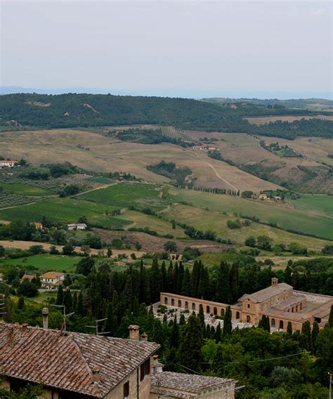 The Complete Vino Nobile di Montepulciano Guide | Learn About Vino ...